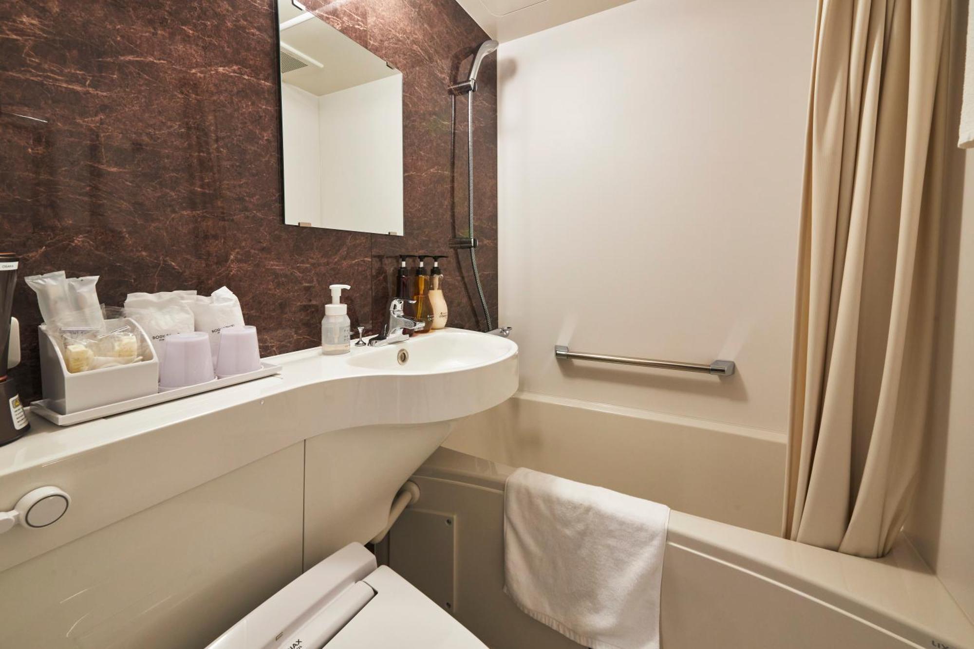 Five Hotel Osaka Bilik gambar